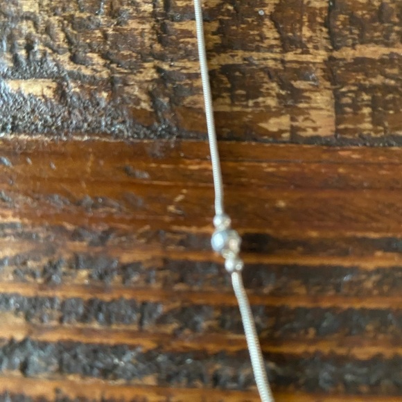 Jewelry BOGO -buy 1 get 1 50% off - Silver necklace with silver bead details - Picture 4 of 4